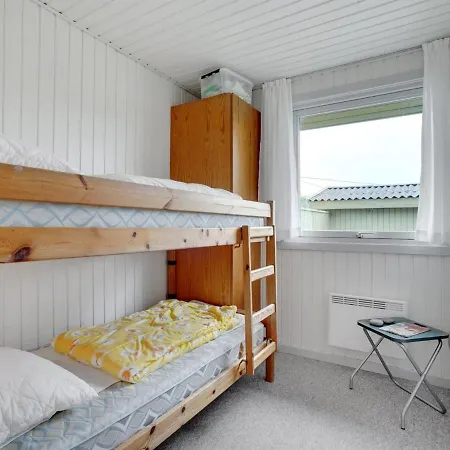 Hébergement de vacances Siv - From The Sea In Western Jutland By Interhome Bjerregård